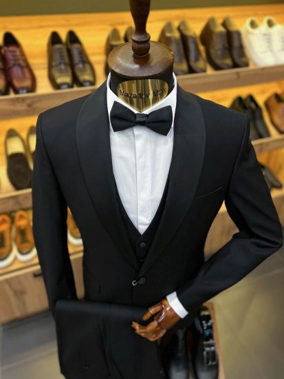 Смокинг MAZALTOVMAN 3-ка черный