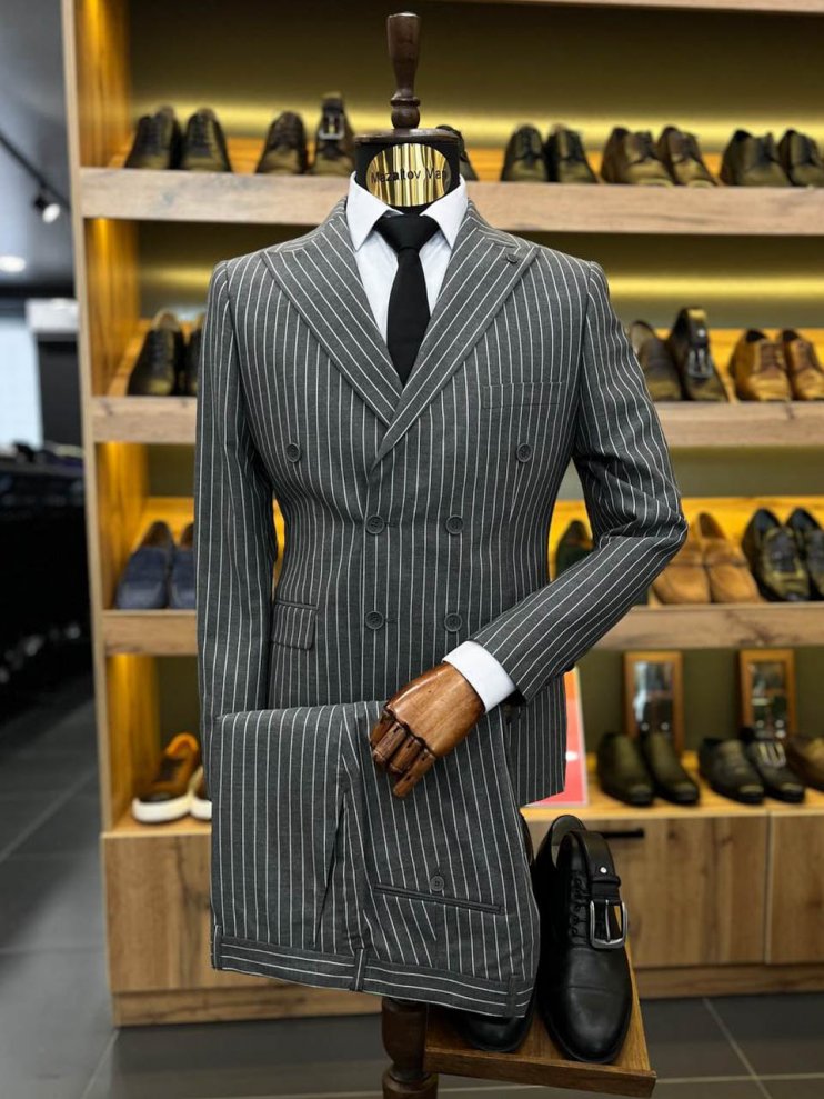 Костюм МИР 2-ка Серый в полоску двубортный